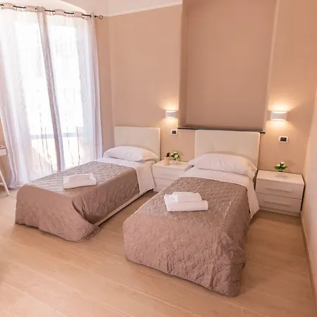 Le Di Teo 2 4* La Spezia