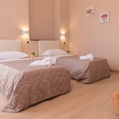 Le Di Teo 2 4* La Spezia